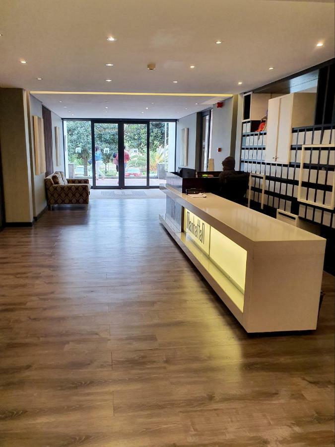 קייפטאון Manhattan Luxury Apartments מראה חיצוני תמונה